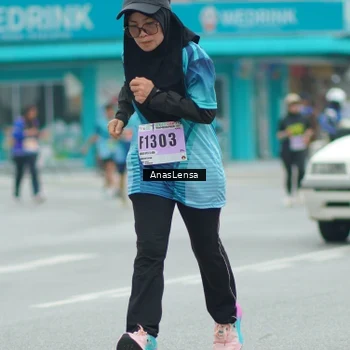 Runner Photo 8870851