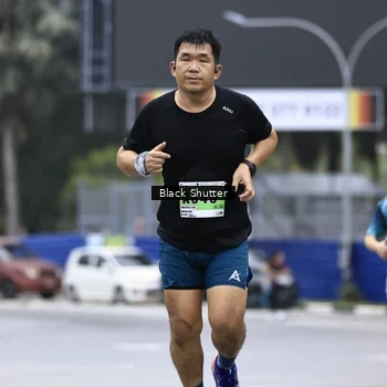 Runner Photo 8870883