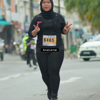 Runner Photo 8870959