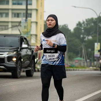 Runner Photo 8870965