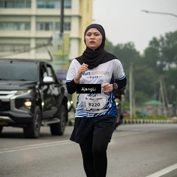 Runner Photo 8870972