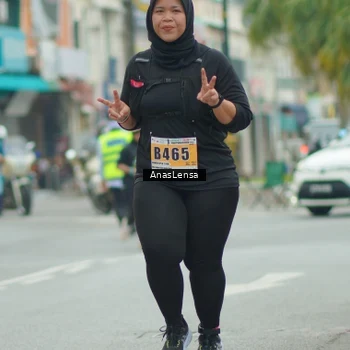 Runner Photo 8870973