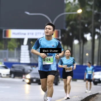 Runner Photo 8871000