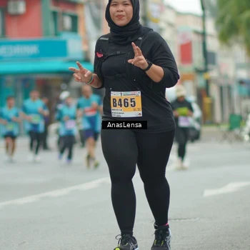 Runner Photo 8871033