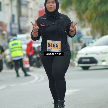 Runner Photo 8871041