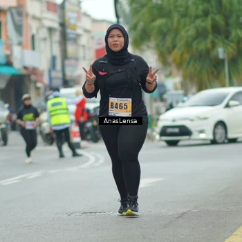 Runner Photo 8871046