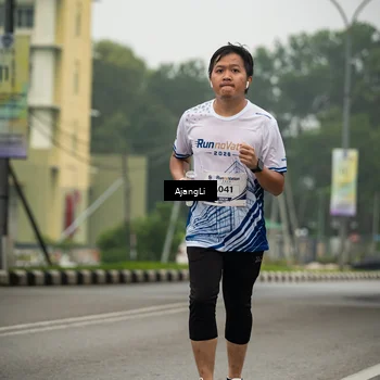 Runner Photo 8871054