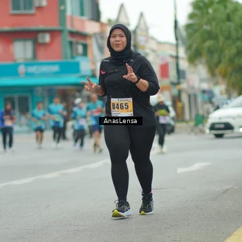 Runner Photo 8871087