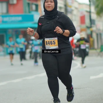 Runner Photo 8871121