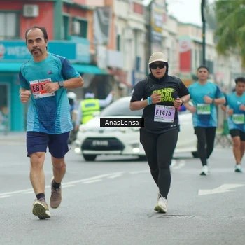 Runner Photo 8871131