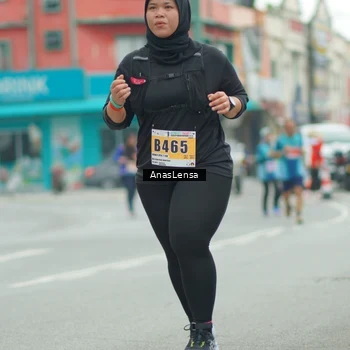 Runner Photo 8871134