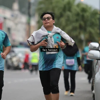 Runner Photo 8871185