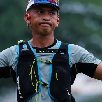 Runner Photo 8871194
