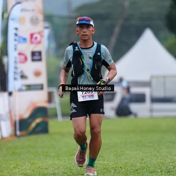 Runner Photo 8871206