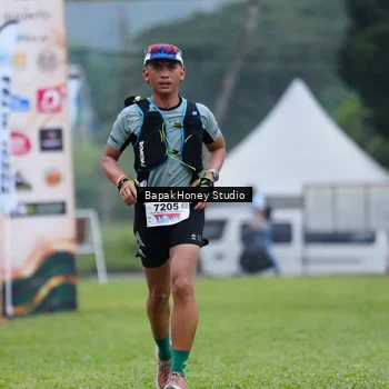 Runner Photo 8871214