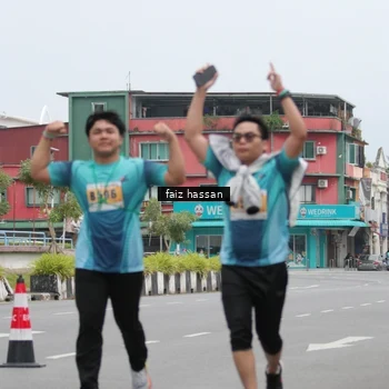 Runner Photo 8871259