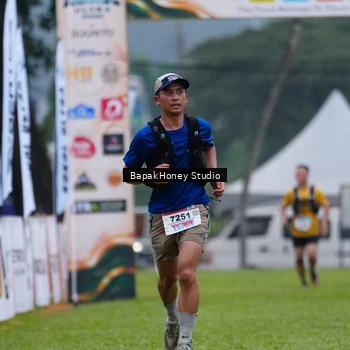 Runner Photo 8871263