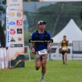 Runner Photo 8871265