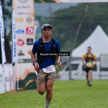 Runner Photo 8871267