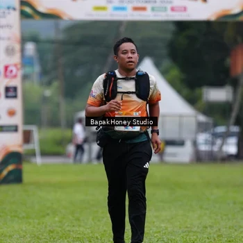 Runner Photo 8871284