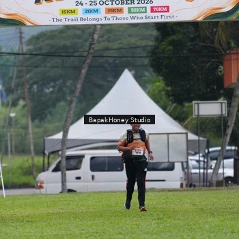 Runner Photo 8871286