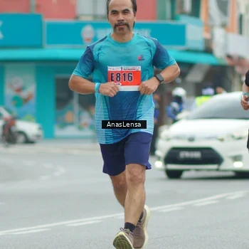 Runner Photo 8871288