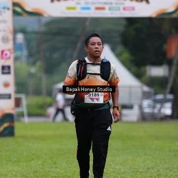 Runner Photo 8871291