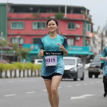 Runner Photo 8871310