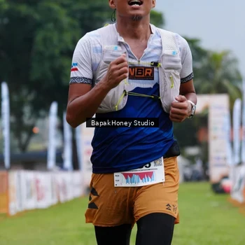 Runner Photo 8871338