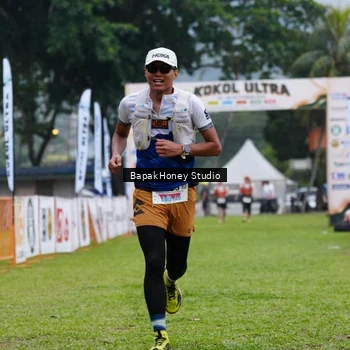 Runner Photo 8871348
