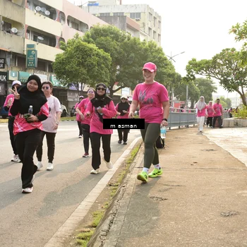Runner Photo 8871365