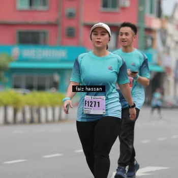 Runner Photo 8871384