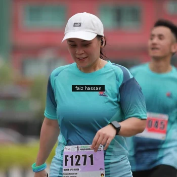 Runner Photo 8871390