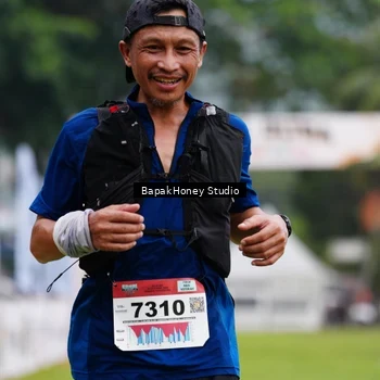 Runner Photo 8871415