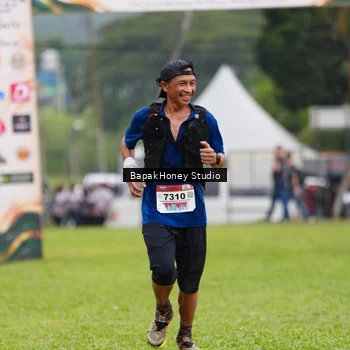 Runner Photo 8871430