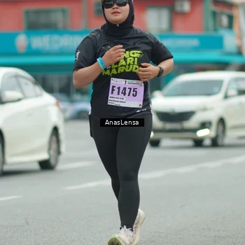 Runner Photo 8871461