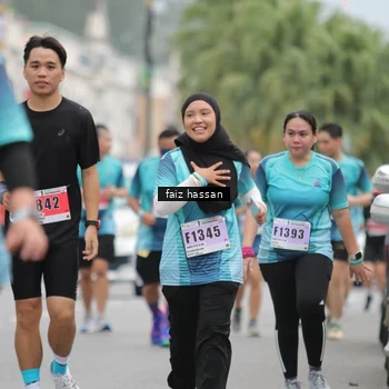 Runner Photo 8871478