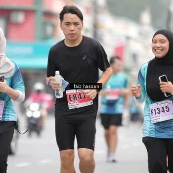 Runner Photo 8871498