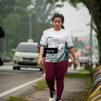 Runner Photo 8871576