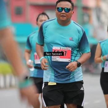 Runner Photo 8871599