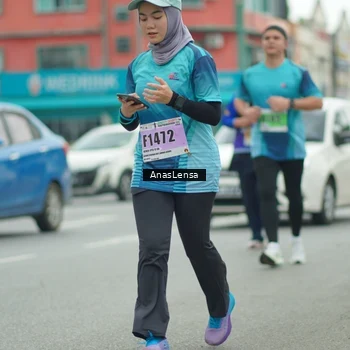 Runner Photo 8871627