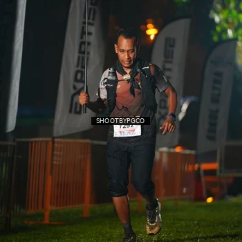 Runner Photo 8871644