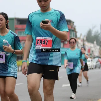 Runner Photo 8871659