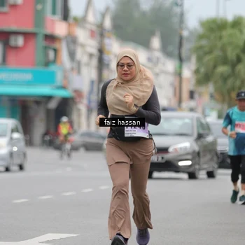Runner Photo 8871679