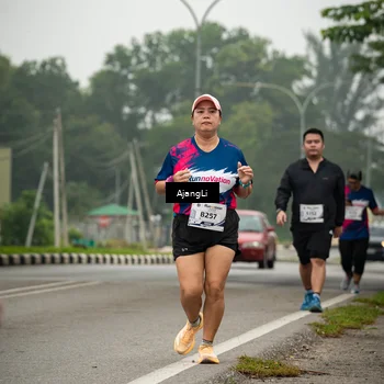 Runner Photo 8871702