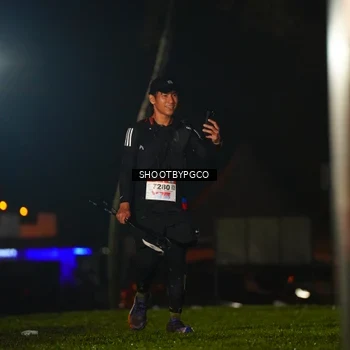 Runner Photo 8871709