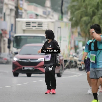 Runner Photo 8871719