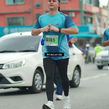 Runner Photo 8871724