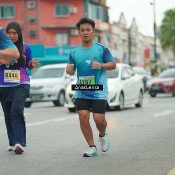 Runner Photo 8871783