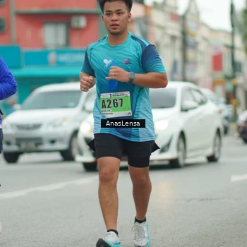 Runner Photo 8871790